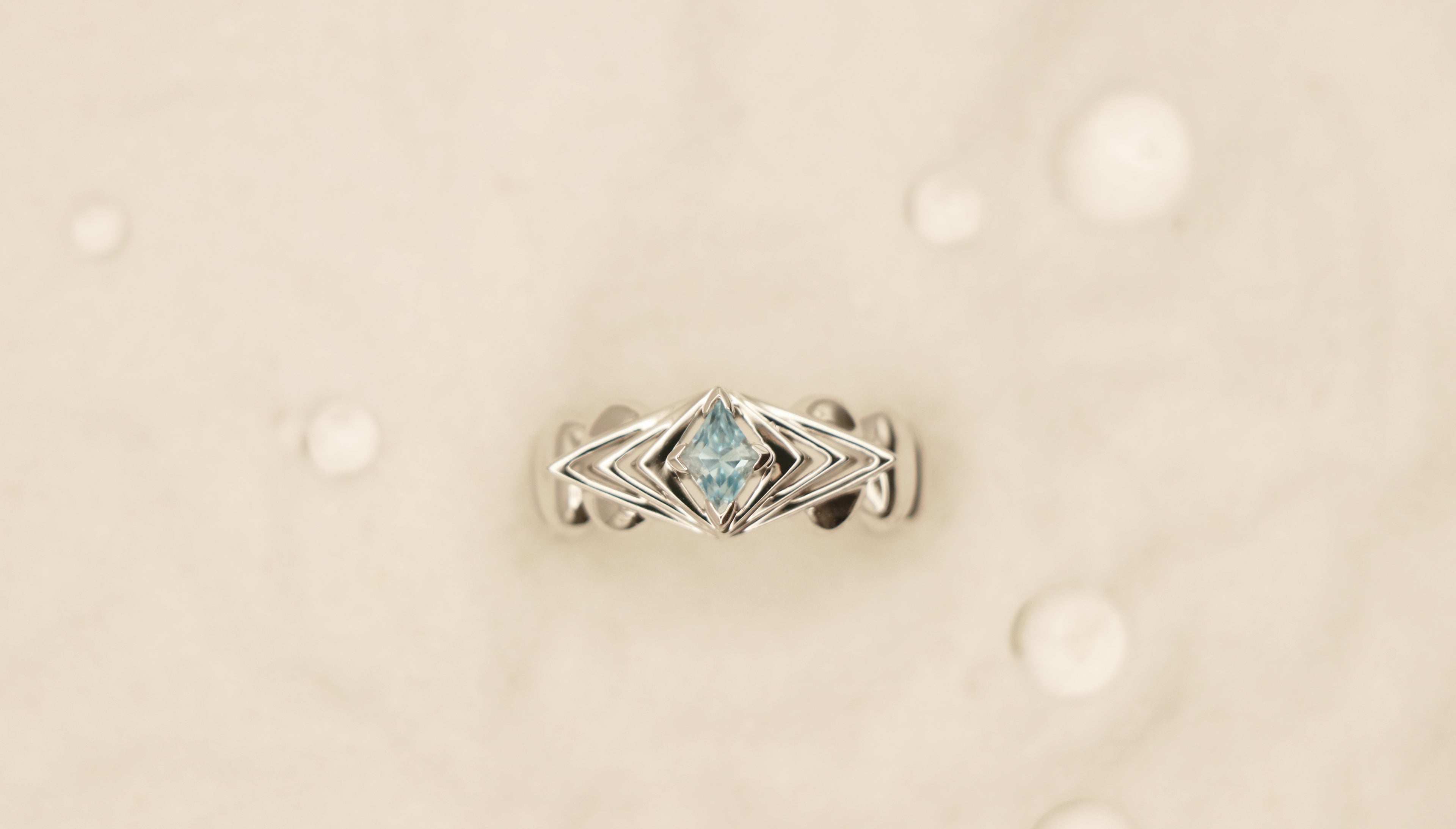 Horizon Ring in Sterling Silver with Blue Topaz